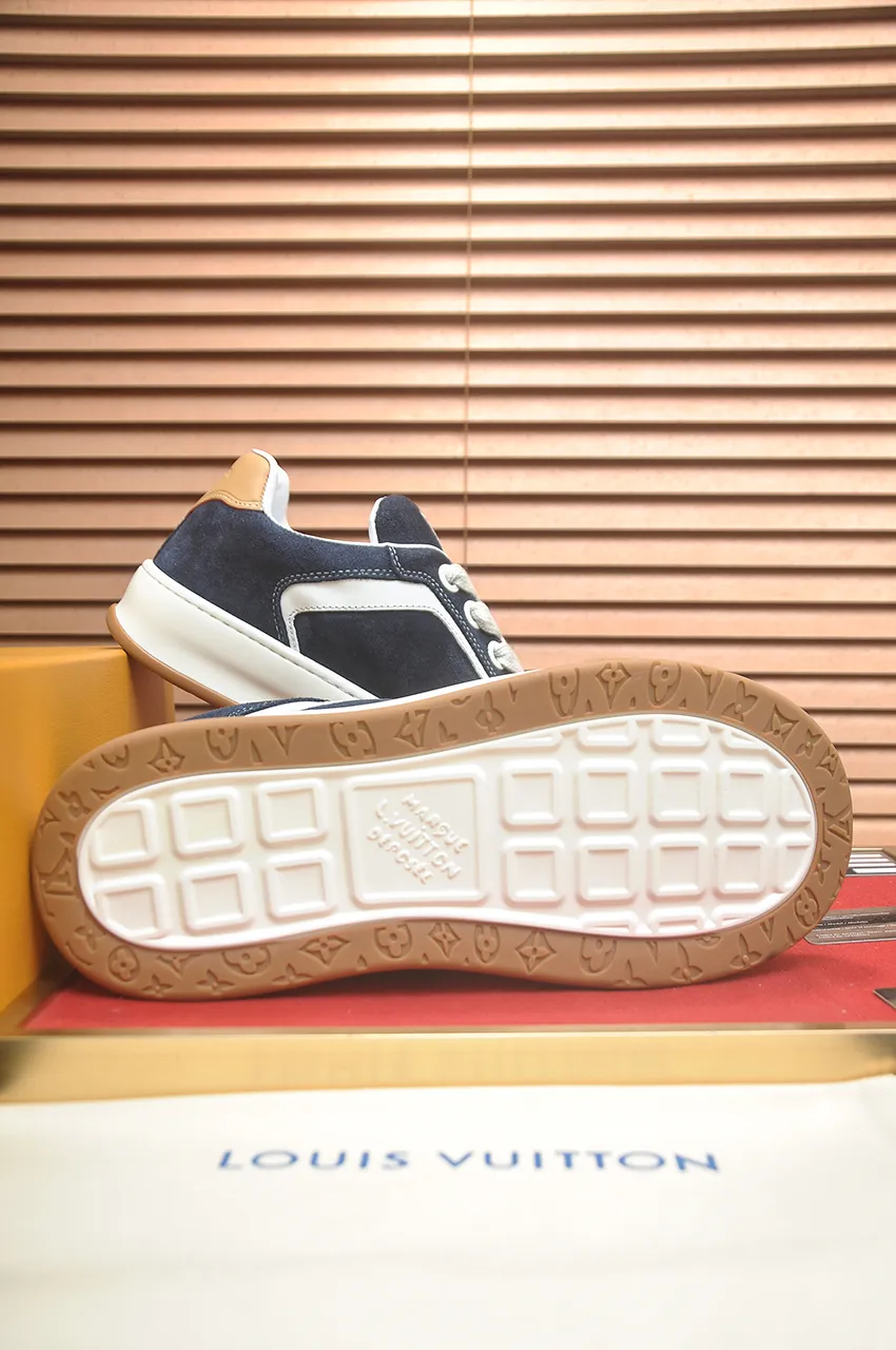 Men's shoes 💰680💶[LOUIS VUITTON] (original order) couple model 🍀LV Louis Vuitton * - top version of LV classic trendy shoes! Made of imported original cowhide, water-dyed cowhide lining, and original wear-resistant rubber outsole! High quality products! Size for women: 35-40. Men: 39-46 (45.46 customized)